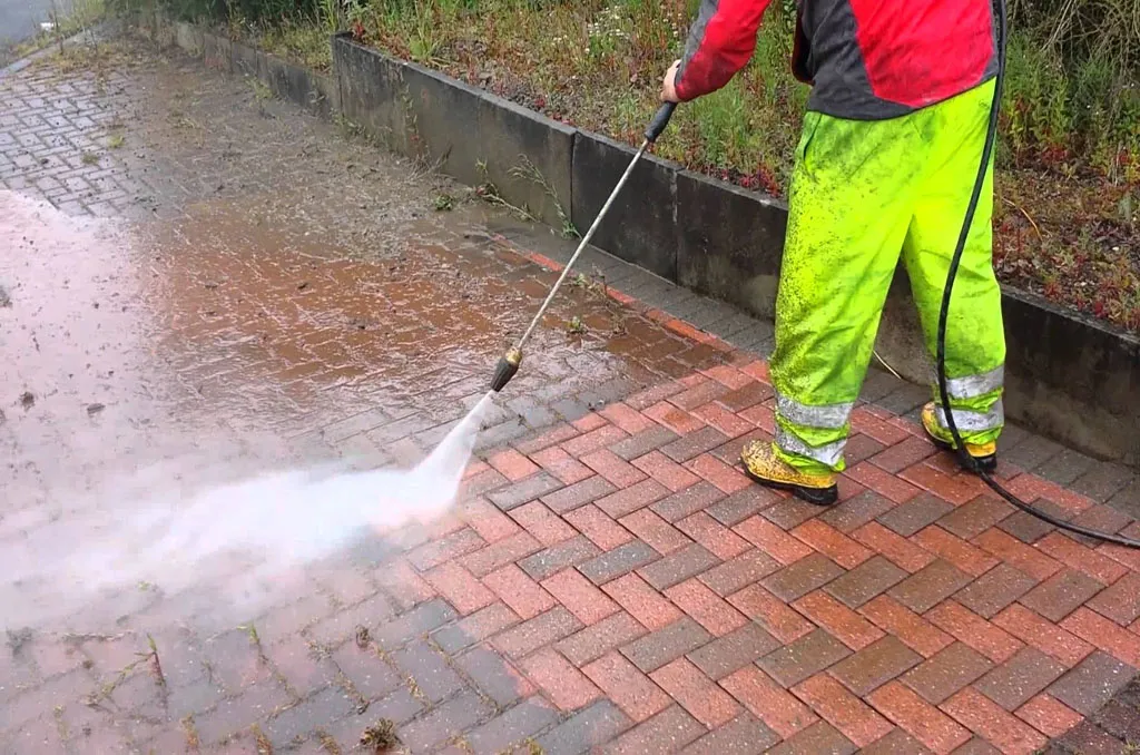 High-Pressure Cleaning  